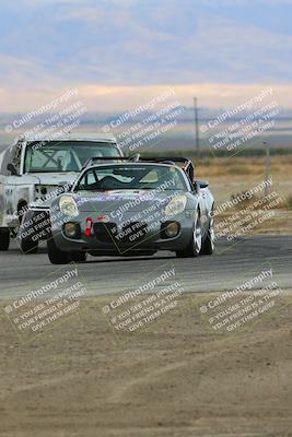 media/Sep-30-2023-24 Hours of Lemons (Sat) [[2c7df1e0b8]]/Track Photos/10am (Star Mazda)/